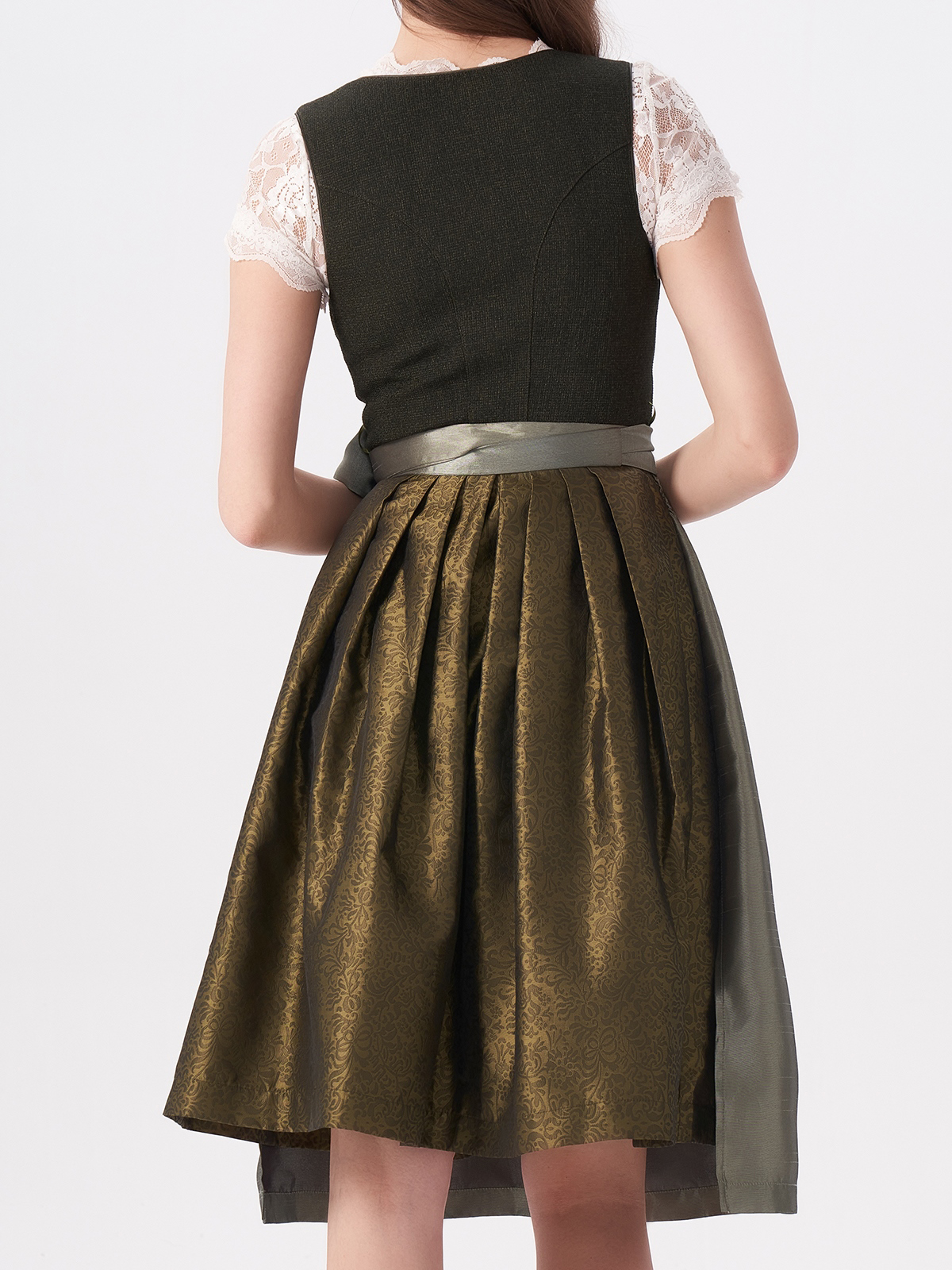 Modernes Dirndl in Grün