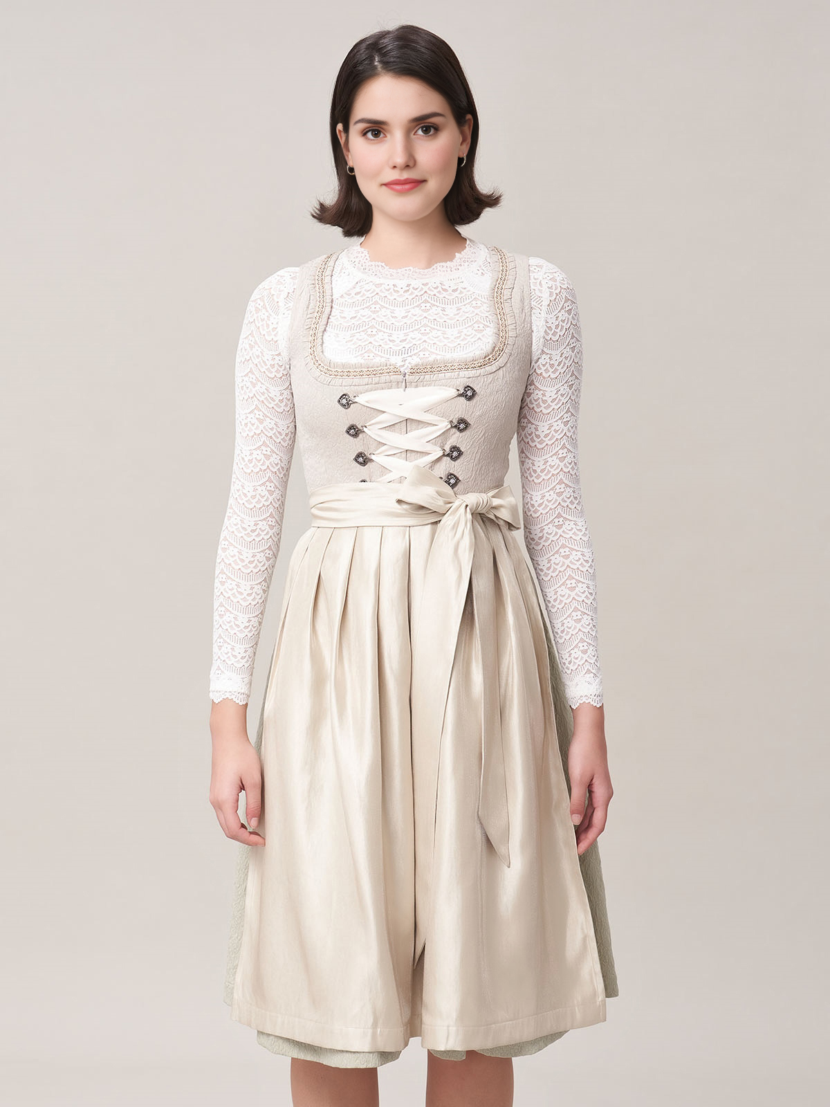 Modernes Dirndl in Beige