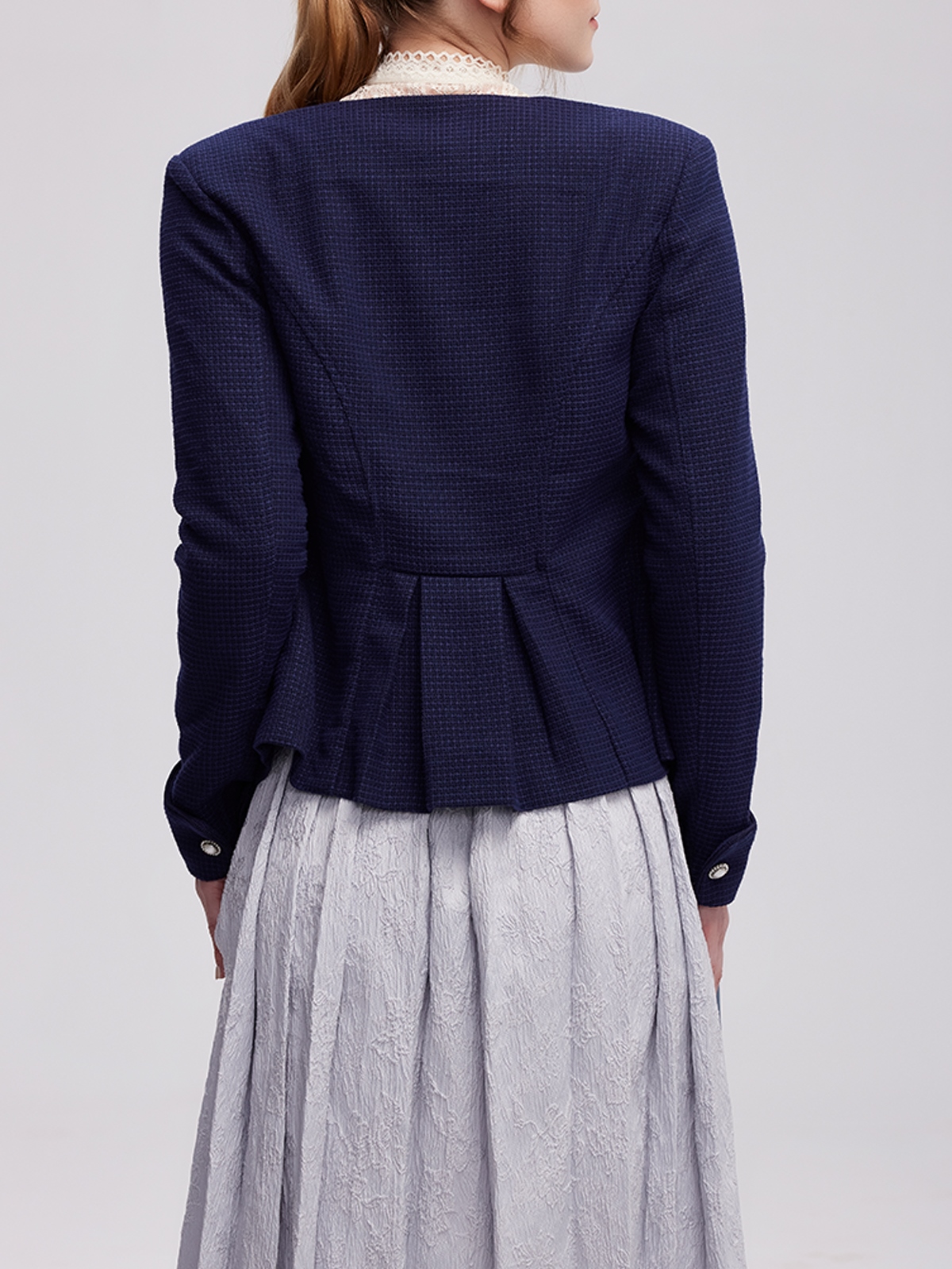Dirndlbluse Rosa in modernem Design