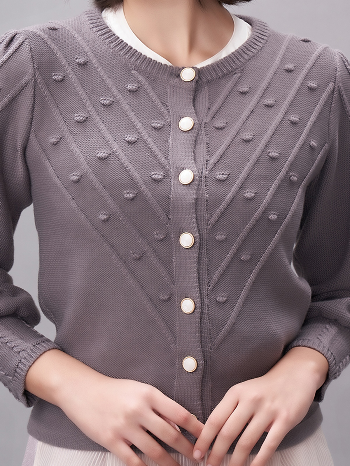 Modernes Dirndl in Grau