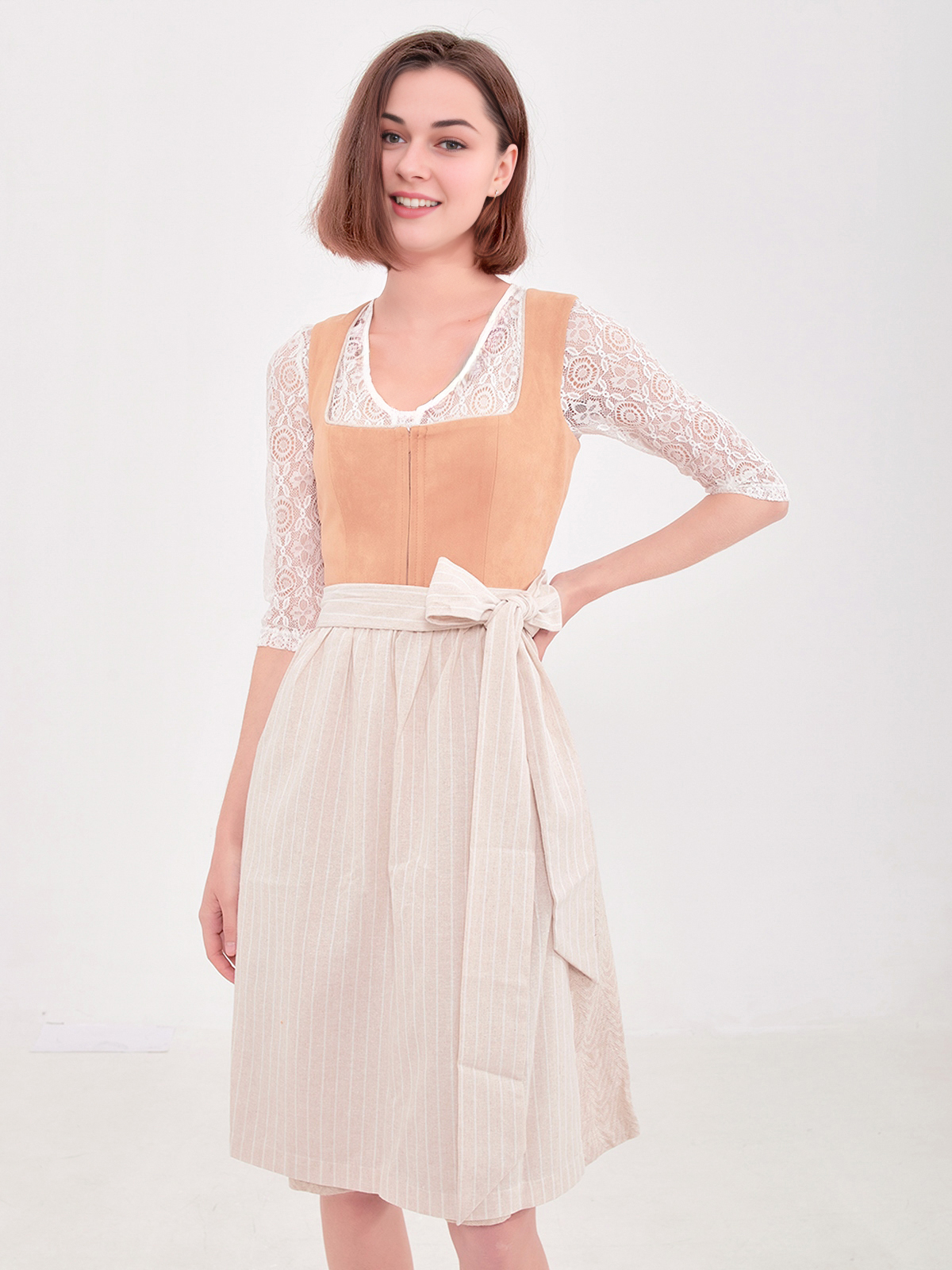 Dirndl in Jeansblau – ein zeitloser Klassiker